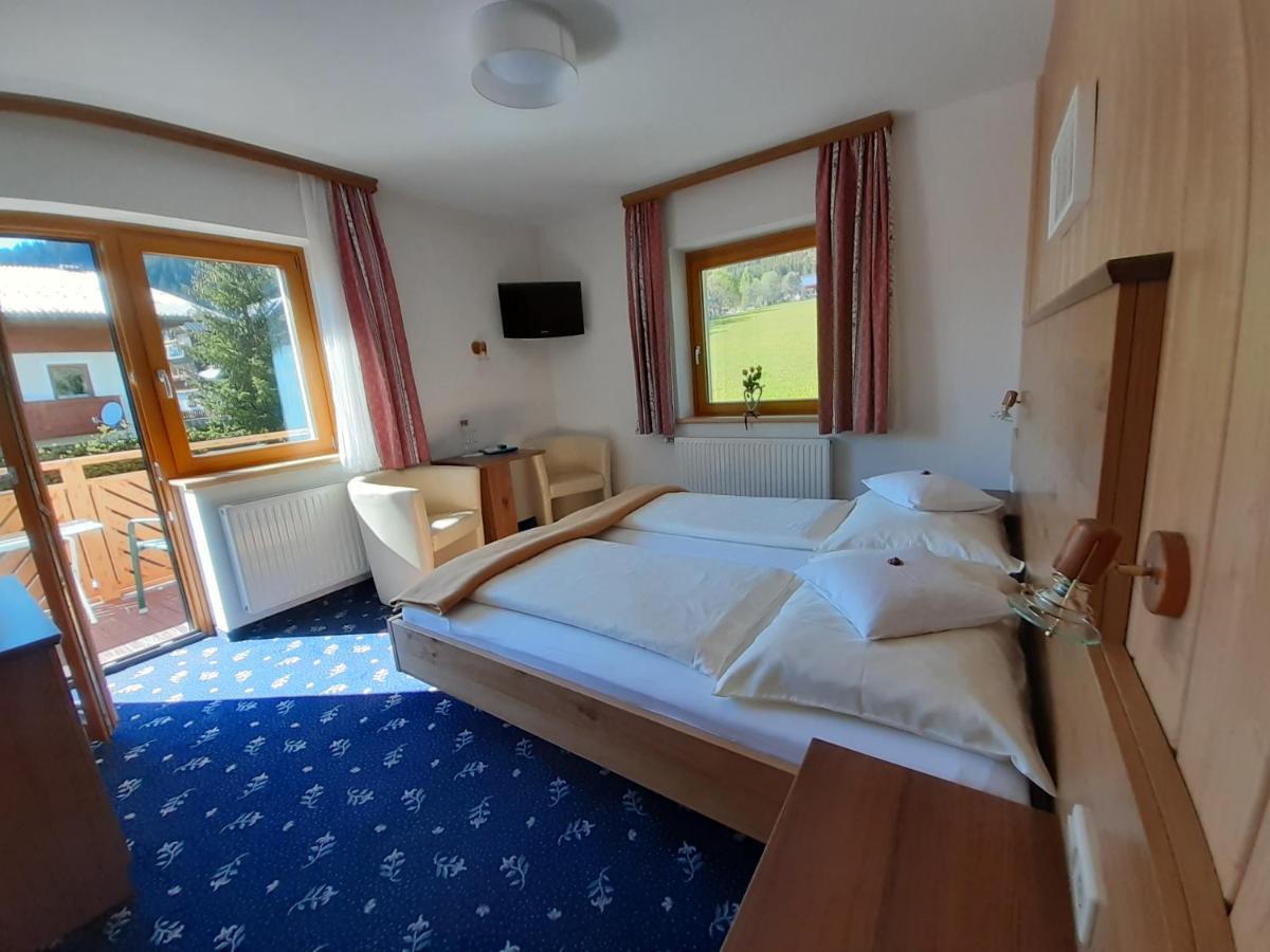 Pension Bergpracht Ramsau am Dachstein Exterior photo