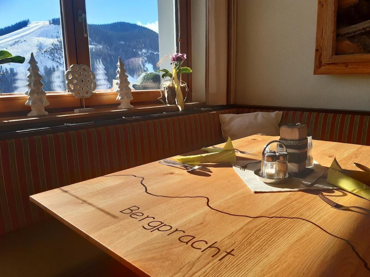Pension Bergpracht Ramsau am Dachstein Exterior photo