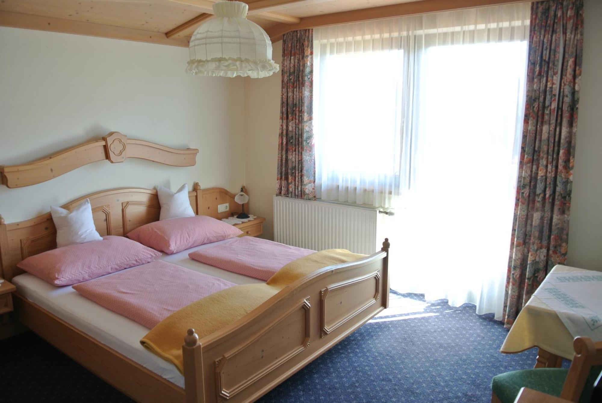 Pension Bergpracht Ramsau am Dachstein Room photo