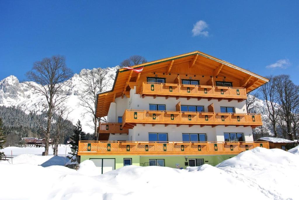 Pension Bergpracht Ramsau am Dachstein Exterior photo